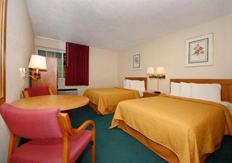 Red Roof Inn New Stanton Kültér fotó